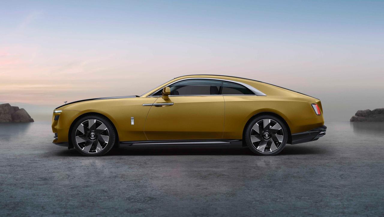 Rolls-Royce-Spectre-EV-00014.thumb.jpg.1d52cbefac893e253a19af75e0153228.jpg
