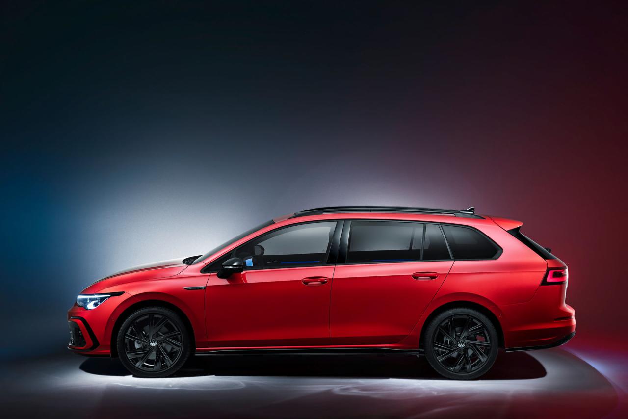 VW-Golf-Estate-And-Golf-Alltrack-48.thumb.jpg.b01bfd7f0f352449301a2a976b5a78d5.jpg