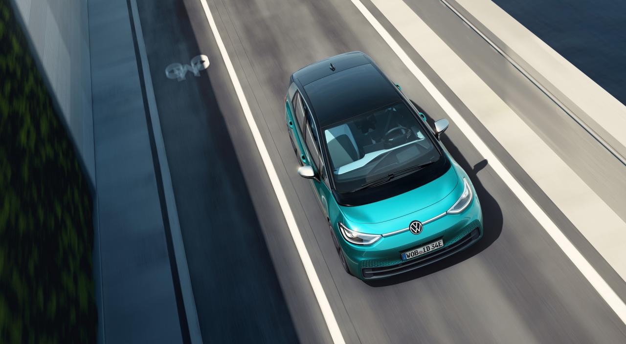 VW-ID3-19.thumb.jpg.cf7dc6221c46d546ac40ca1cf16cb547.jpg