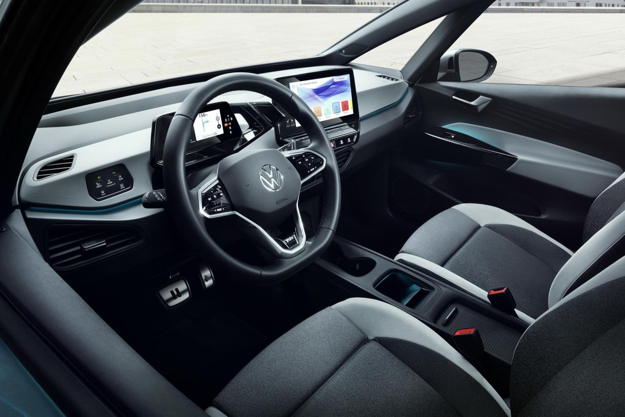 VW-ID3-32.thumb.jpg.5ef74977ff70b3c1b2f8873f40a9430e.jpg