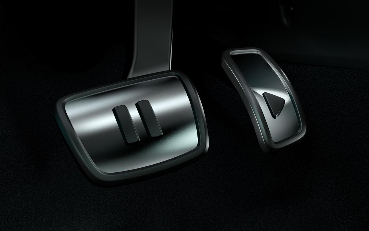 VW-ID3-35.thumb.jpg.90ac4cfeb392aa97288e0766d9678d7a.jpg
