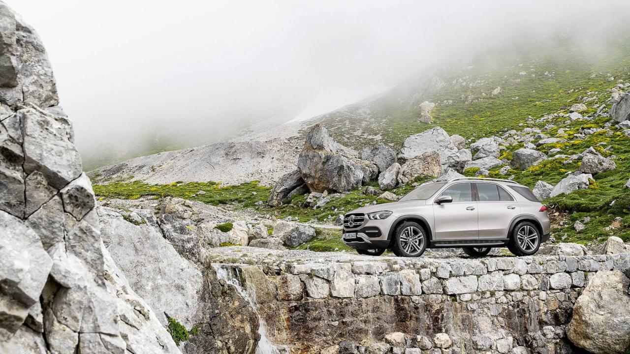 a064825d-mercedes-benz-gle-14.thumb.jpg.9fff83f8864d50bde24469d49e587a46.jpg