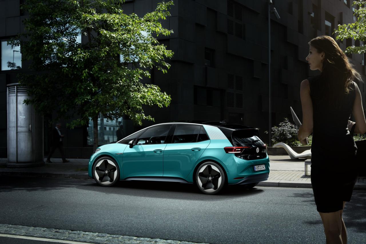 a66bf921-vw-id3-28.thumb.jpg.f993e3d5b231561b8f7993a9358de97b.jpg