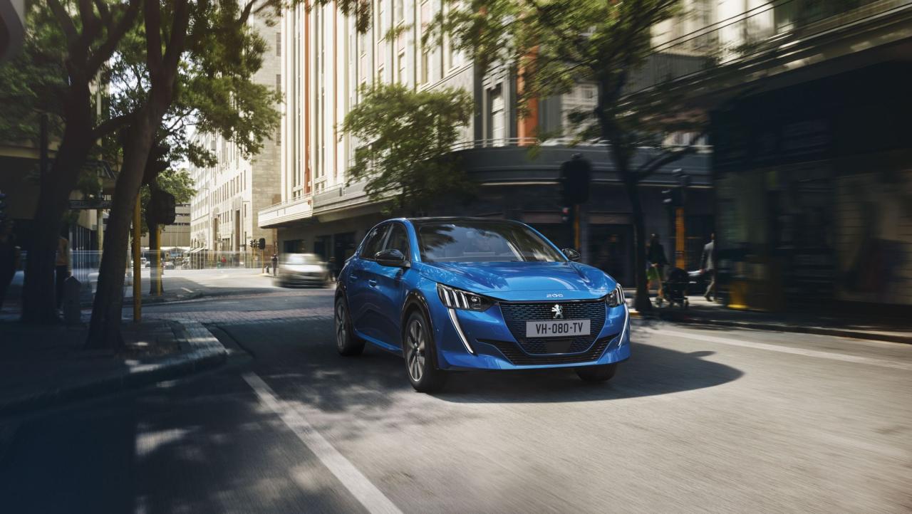 ace3625f-peugeot-208-5.thumb.jpg.1e432b9b68468e93fcf68ef4731a886f.jpg