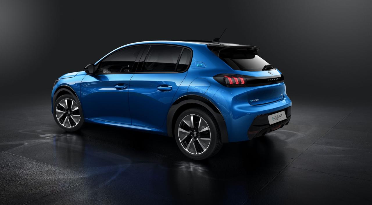 b74ec8f2-peugeot-208-27.thumb.jpg.80c87efc29da3d7f109487d0d2169922.jpg
