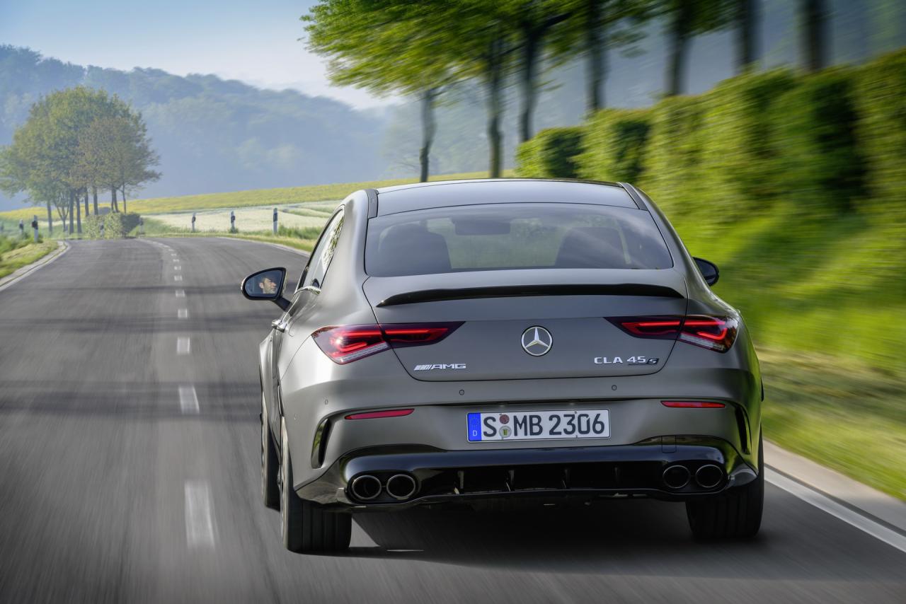 ba684155-mercedes-amg-cla45-10.thumb.jpg.92afe6aeecbca7c454bb5001bc63a925.jpg