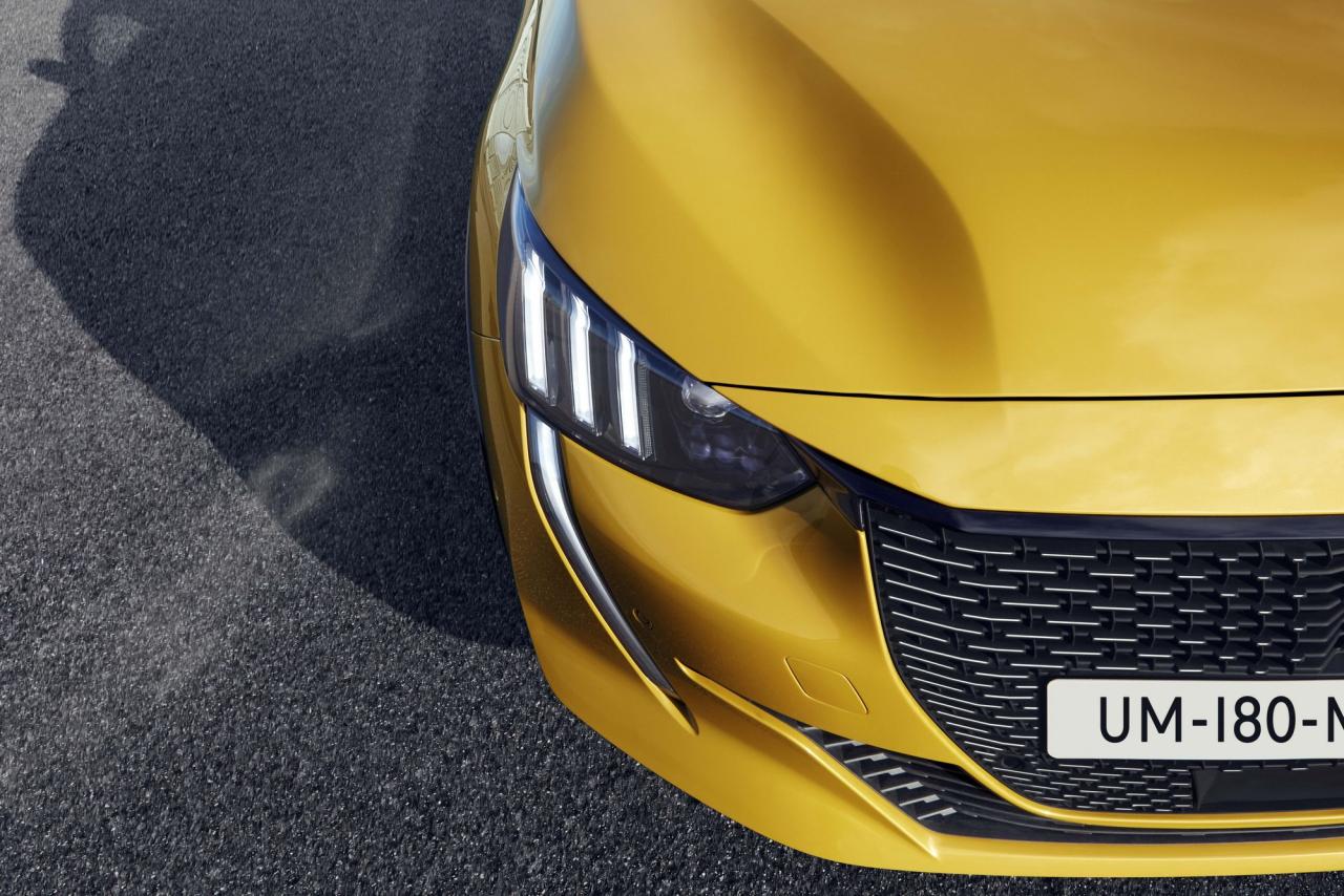 c0fc73f6-peugeot-208-59.thumb.jpg.5ed336e137cfc4e50f57341822f0b739.jpg