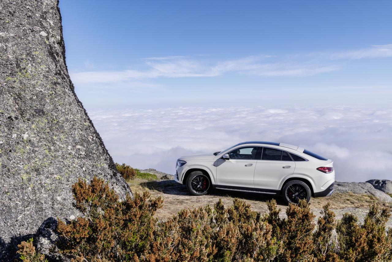 ccfe22e3-2020-mercedes-gle-coupe-70.thumb.jpg.3b5da2f1e92575ae2b9341c581f1b000.jpg