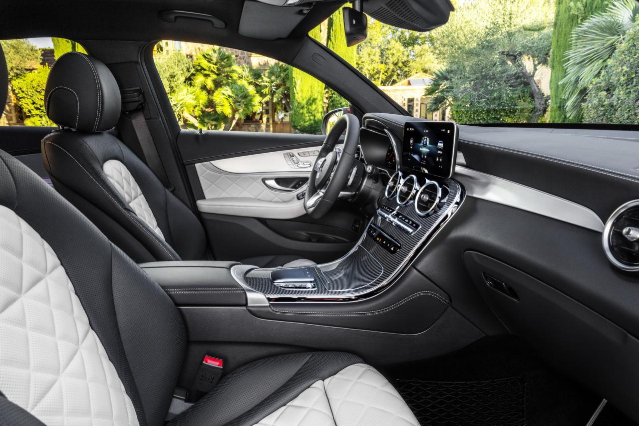 cefa97a1-2020-mercedes-benz-glc-coupe-9.thumb.jpg.ef4af2ea72436d567a88a8fb14fcc3f9.jpg