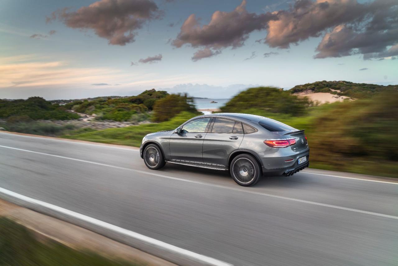 d2ceb11d-2020-mercedes-amg-glc43-4matic-11.thumb.jpg.dbd528c47ea627f177ccb1ee6abae7eb.jpg