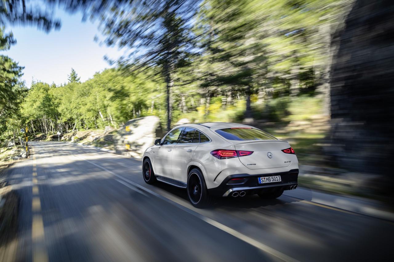 dc83e6cc-2020-mercedes-gle-coupe-38.thumb.jpg.3c402d4ff5356169450df823c0ca57d8.jpg