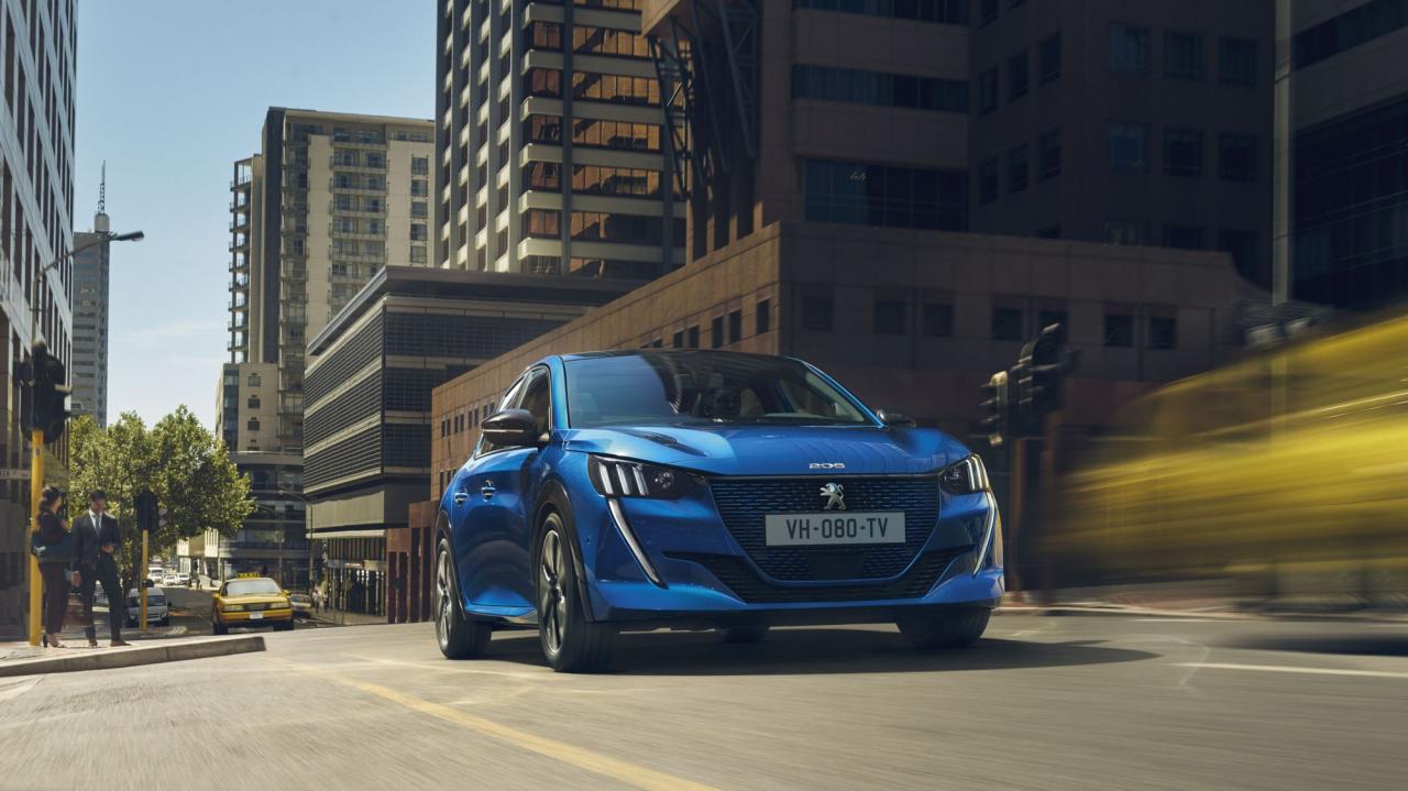 e6a84769-peugeot-208-6.thumb.jpg.81e88329e0c8b4015fc9851a620c3f8d.jpg