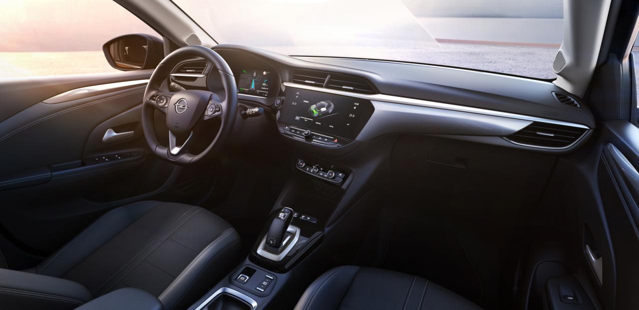 e9ad3385-2020-opel-corsa-phev-unveiled-9.thumb.jpg.6f5b34b39b75108c9956d32daaf1cb8e.jpg