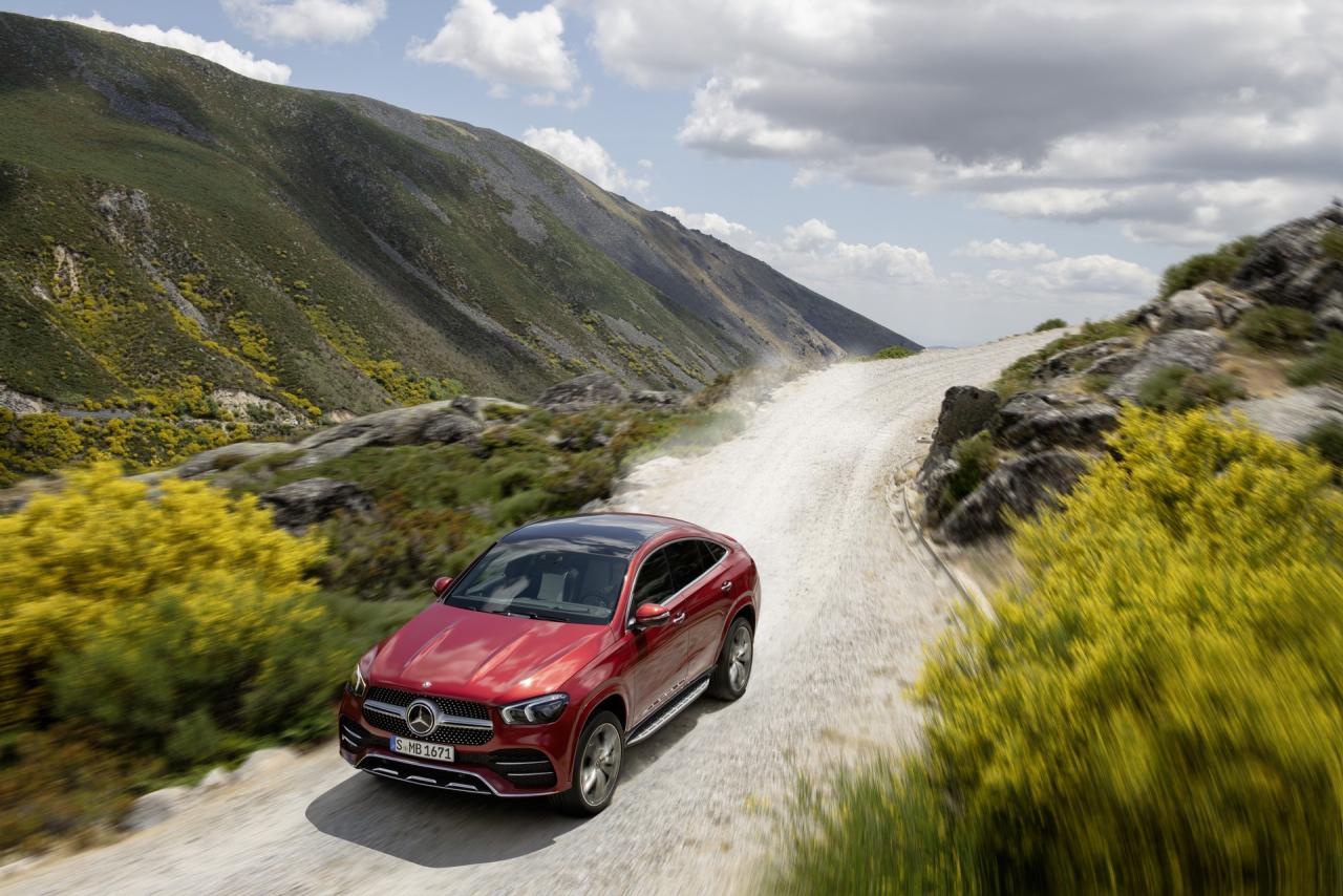 eb7f4fd9-2020-mercedes-gle-coupe-29.thumb.jpg.ab0d966071d0d0e34bfd1cf1997aba1b.jpg