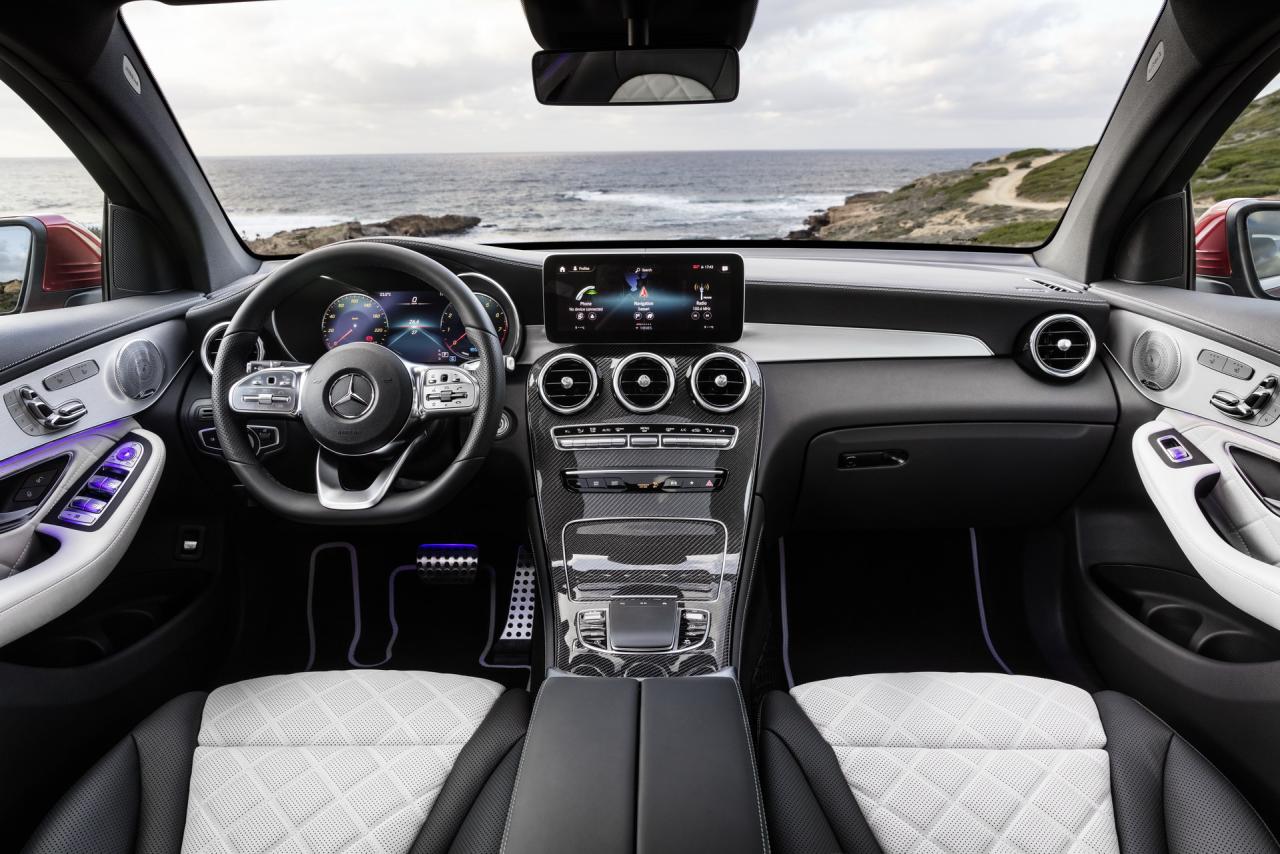 ed14bd4e-2020-mercedes-benz-glc-coupe-8.thumb.jpg.6ca21b6f952cd0dfcb8914c019eda73a.jpg