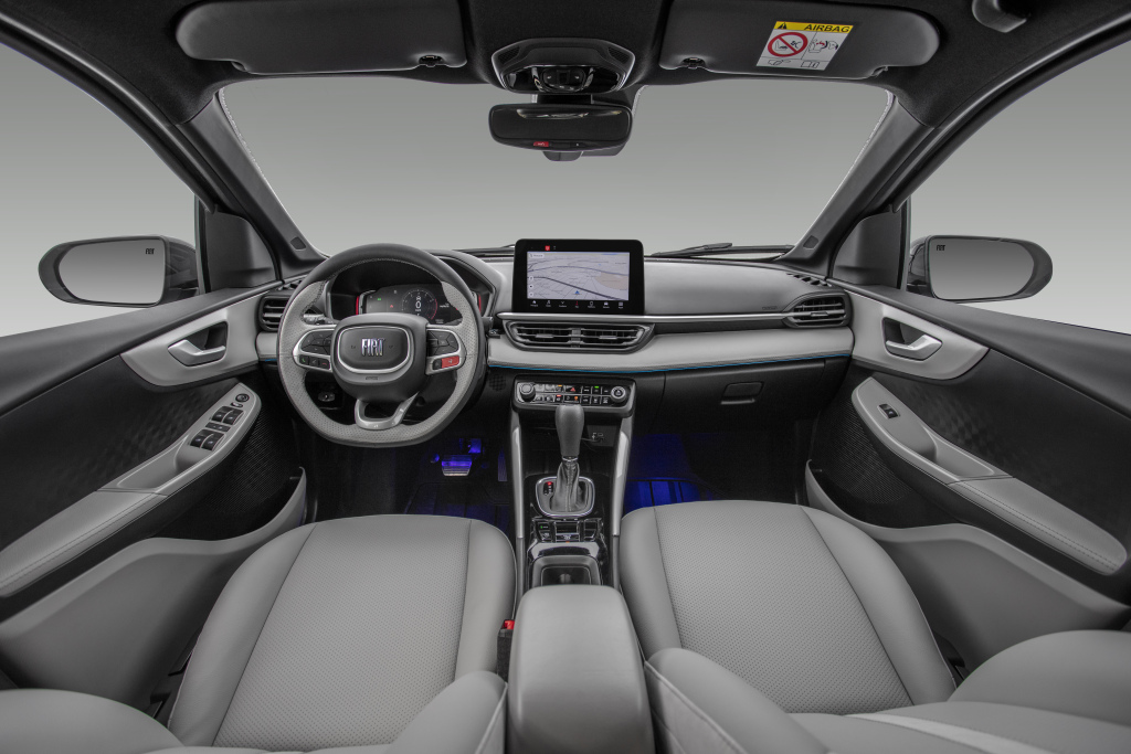 fiat_fastback_mopar_show_car_80.jpg.efa896807182a8f8b16864a9b993efa6.jpg