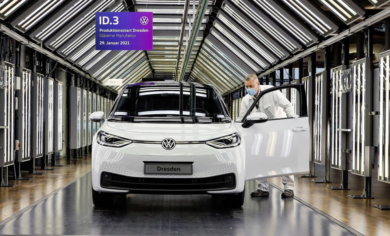 vw-id3-dresden-production-site-7.thumb.jpg.74c638c9f381bb39be8f61ba42cb9098.jpg