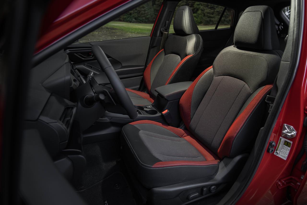 24MY_Impreza_RS_-int_-7.thumb.jpg.39c7aafa0ec80f0319bdbe0e6d9f245e.jpg