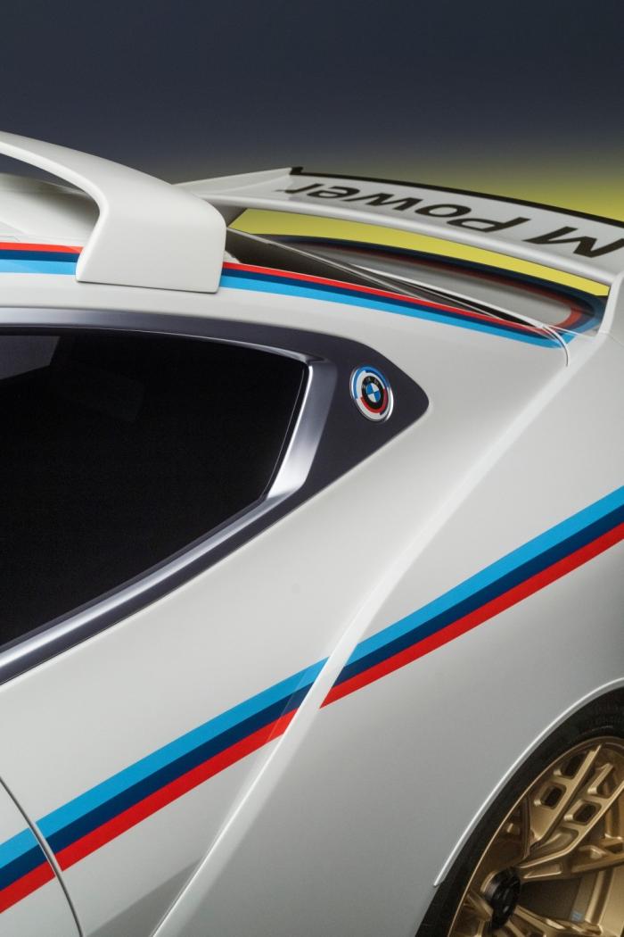 P90488886_lowRes_the-bmw-3-0-csl-stat.thumb.jpg.b272ca1317b9fb329336653c39a20be6.jpg