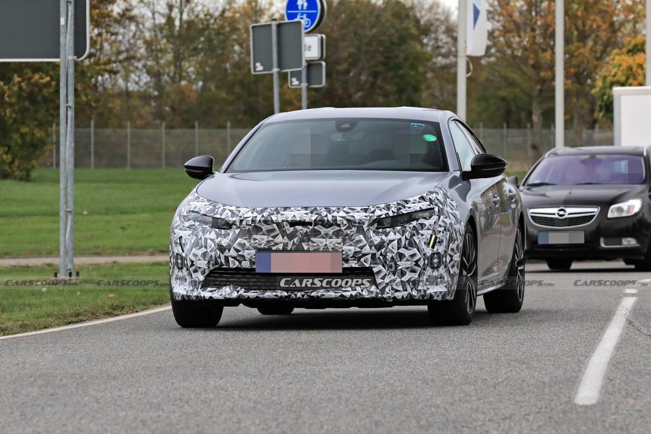 Peugeot-508-Facelift-Scoop-2.thumb.jpg.71fc8ec020d6866874c5c4f96a8035c9.jpg