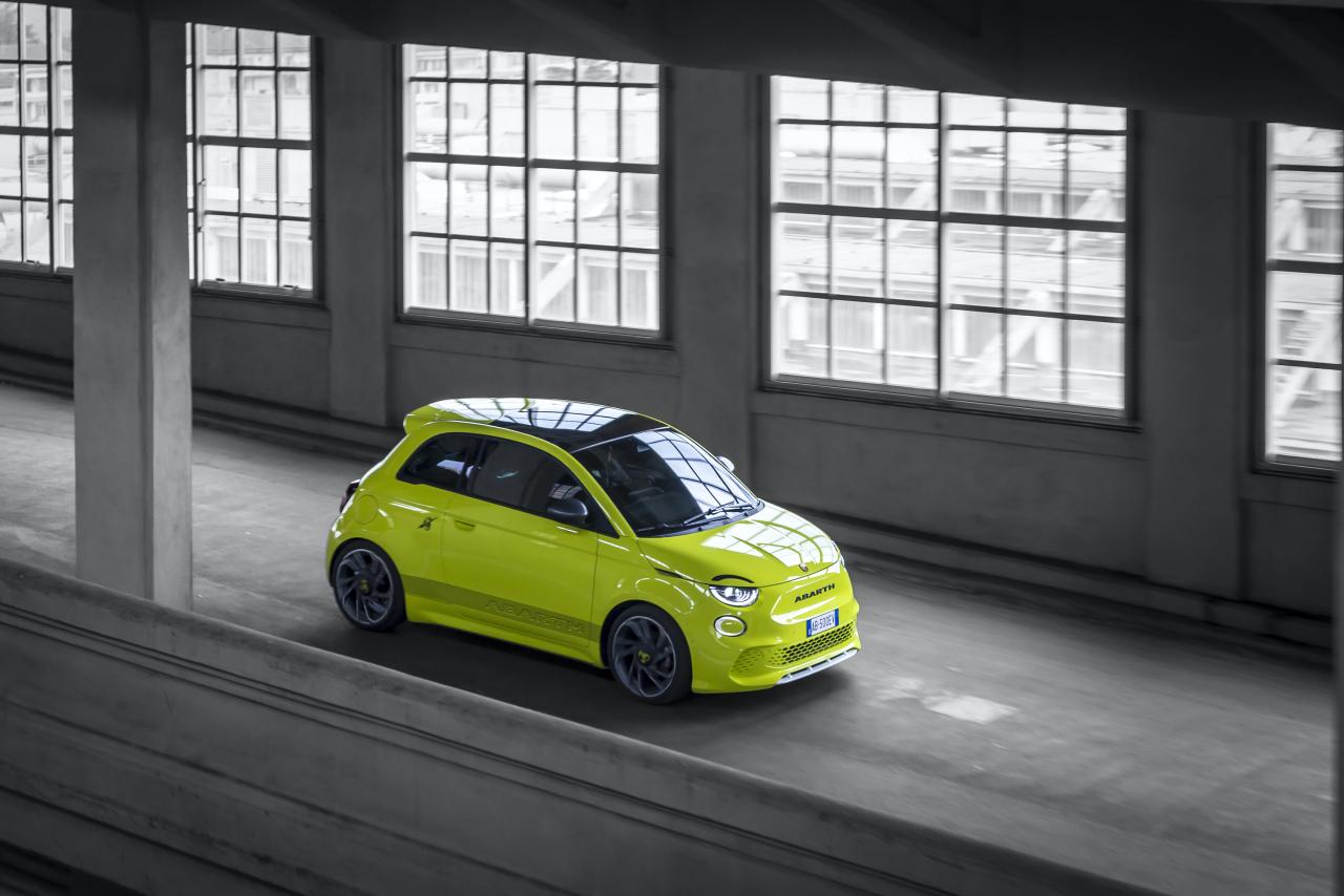 newabarth500e04-637c9755ae4f0_637ca45399e80.thumb.jpeg.ef0c0fa9d3cfd21ba800383a4dd17e80.jpeg