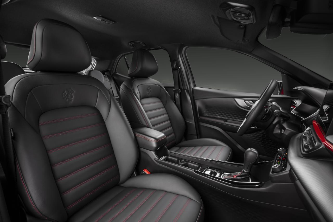 pulse_abarth_077-637580c6e87c7.thumb.jpeg.36866e3b47d2cb56337e13da0d8e414a.jpeg
