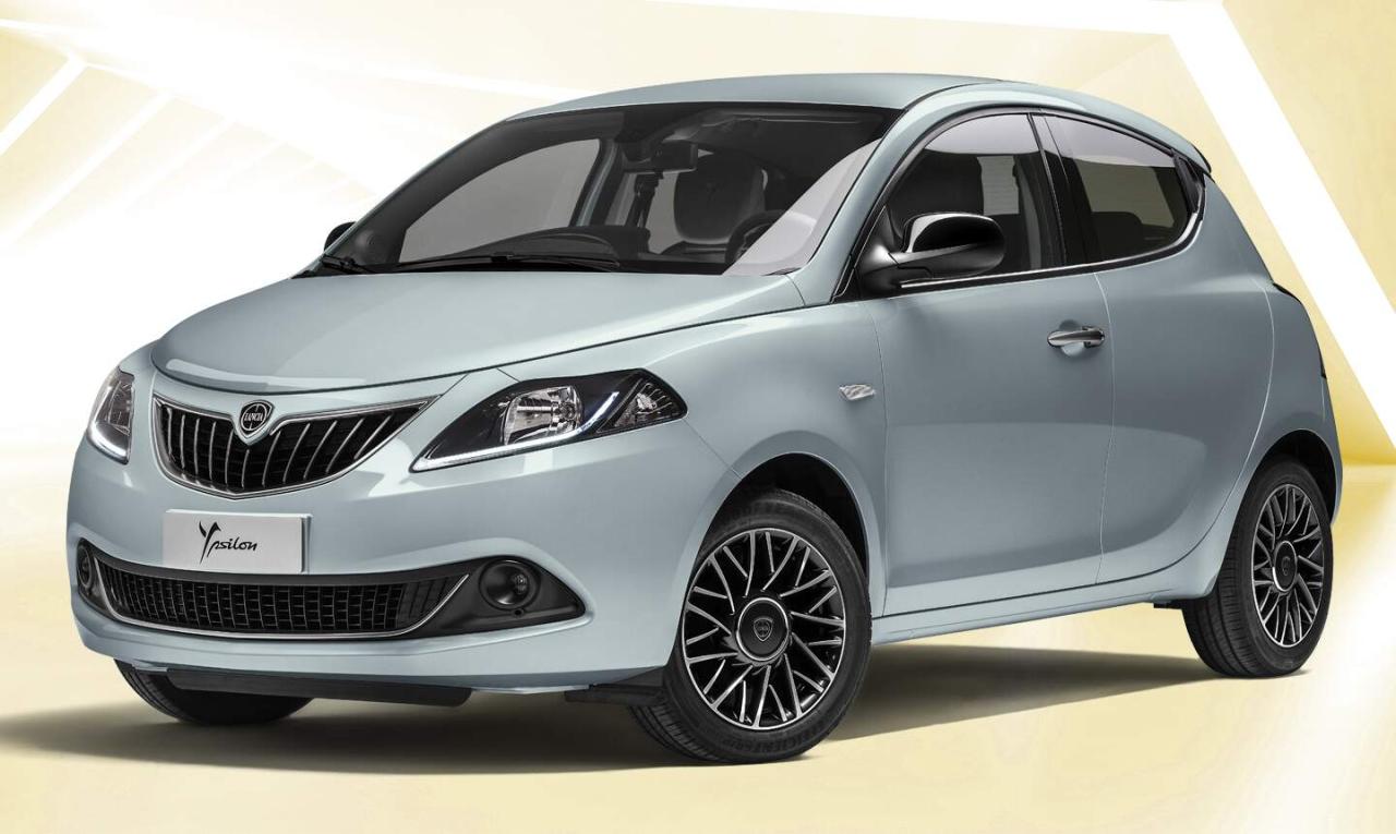 LANCIA_TES_GOLD_GALLERY_ESTERNI_1_1440x860.thumb.jpg.d5271b9cb808e570ca004af0f918f887.jpg