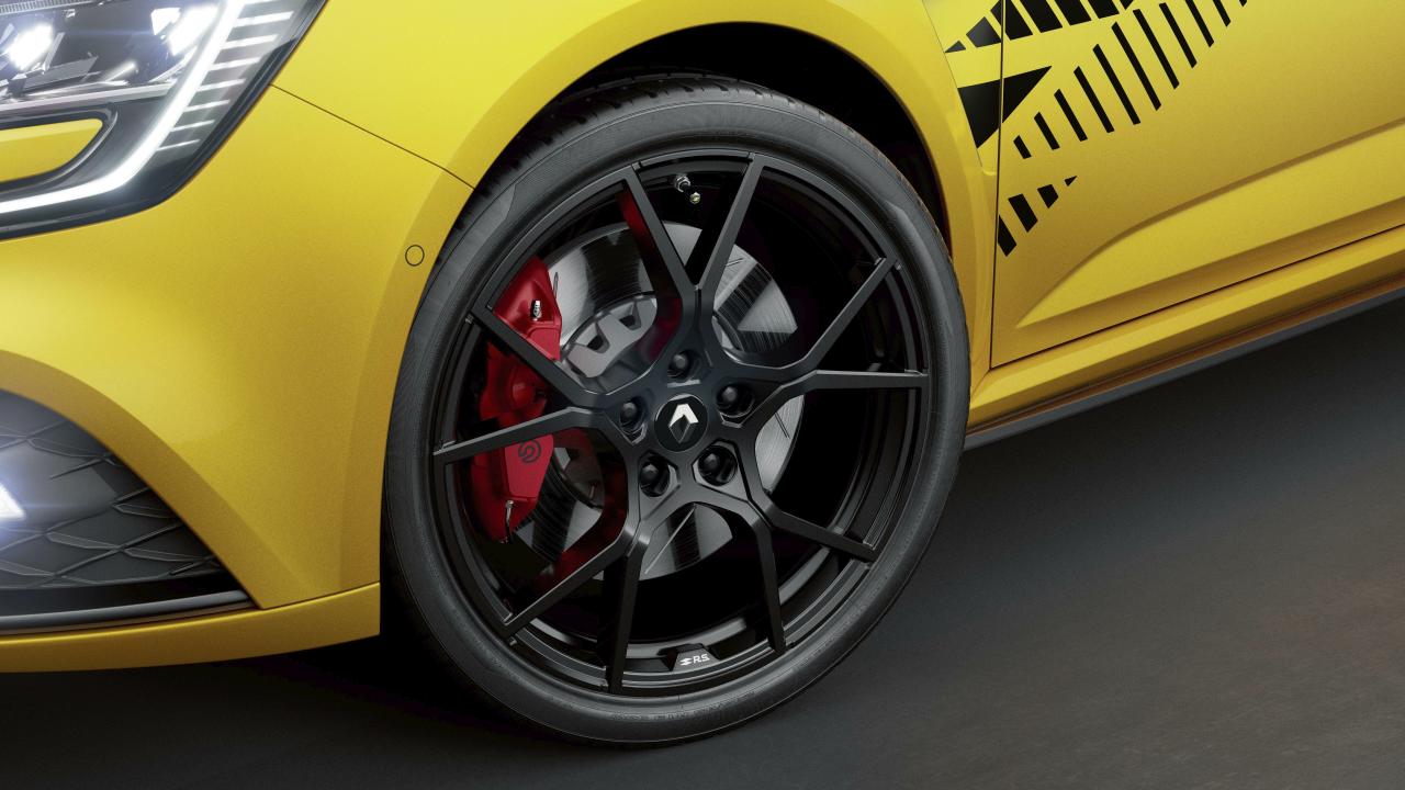 2023_-_Renault_Megane_RS_Ultime_16.thumb.jpg.4302b08bb17263517159172197c0d8c7.jpg