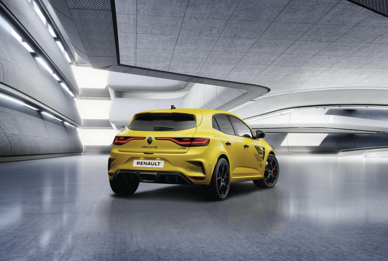 2023_-_Renault_Megane_RS_Ultime_28.thumb.jpg.3efc3c76d25eb169446a57d0534d9001.jpg