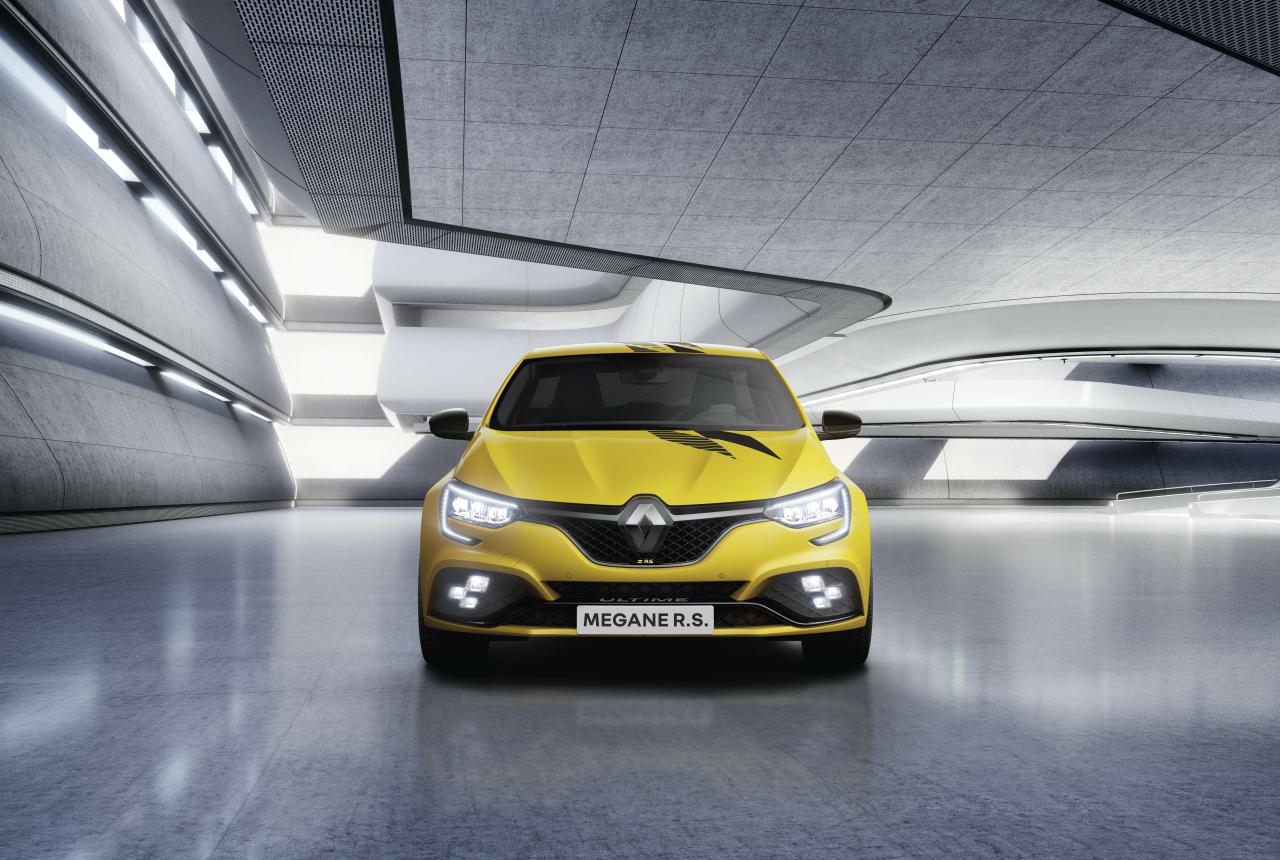2023_-_Renault_Megane_RS_Ultime_31.thumb.jpg.c82baa96941e897d04c69ea936db1ffd.jpg