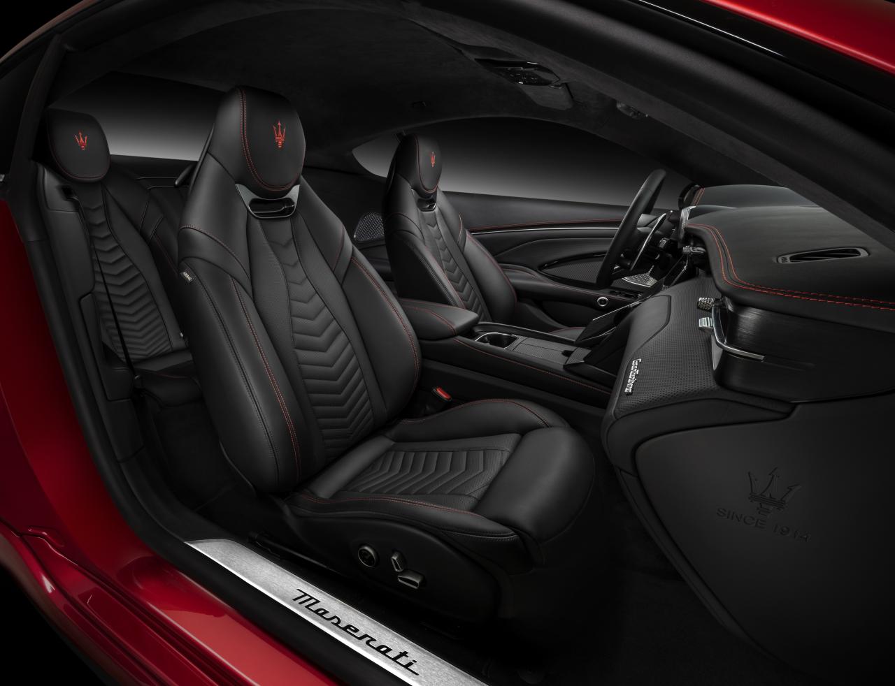 20635-MaseratiGranTurismoTrofeo.jpg