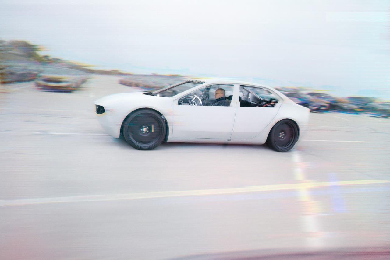 P90491014_lowRes_bmw-i-vision-dee-01-.thumb.jpg.6a3158ad7514a8228601f4ba8fb62eb0.jpg