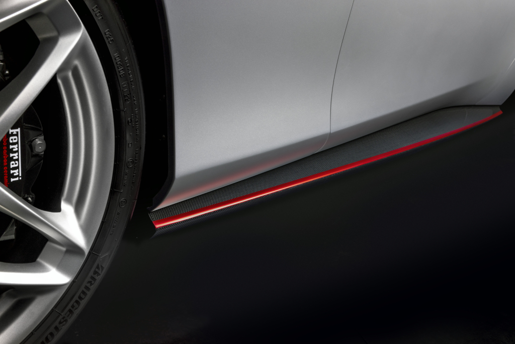 ferrari_roma_tailor_made_for_30th_anniversary_in_china_82.jpg