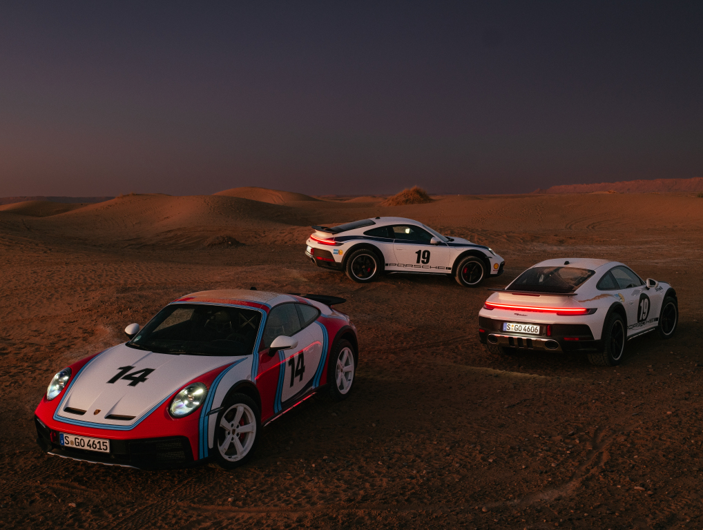 porsche_911_dakar_57_032a00001a961410.jpg.b6d6e7cfc285fbf682ba4d3e2c202332.jpg