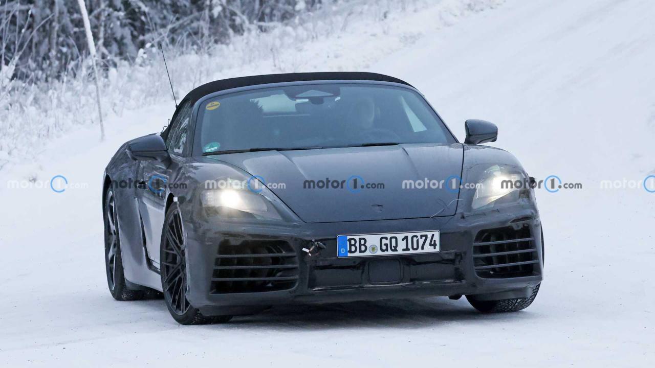 2025-porsche-718-boxster-ev-spy-photo-near-the-arctic-circle(7).thumb.jpg.7cff0bd3a84bf6d7a8f796ec21e599f8.jpg