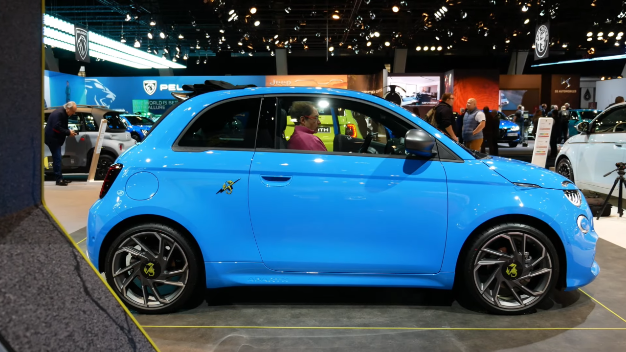 860328751_Abarth500e_unelectriquequivafairedubruit!(Ausenspropre!)4-30screenshot.thumb.png.d4d73168ee35e3c82bd352d33f8b4f5c.png