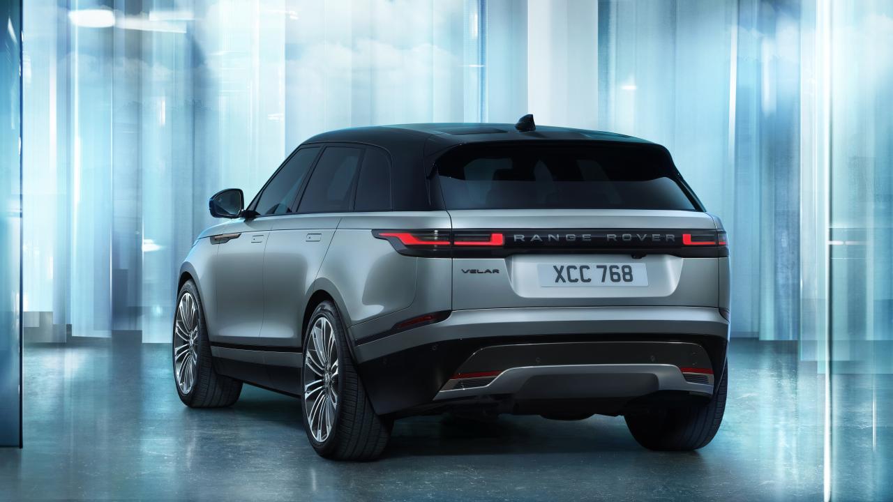 RR_Velar_24MY_Exterior_10_Rear_3-4_010223.thumb.jpg.e9d88f45330a1eb8bfaf59061fc3ab62.jpg