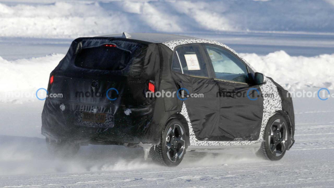 kia-picanto-refresh-spy-shots (3).jpg