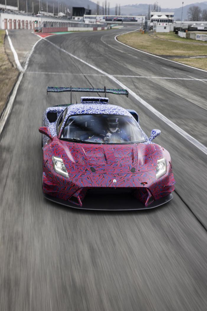 21268-MaseratiGT2ShakedownVaranodeMelegari.thumb.jpg.7f17da3b9eab68a6ecd3482b4ab49ba0.jpg