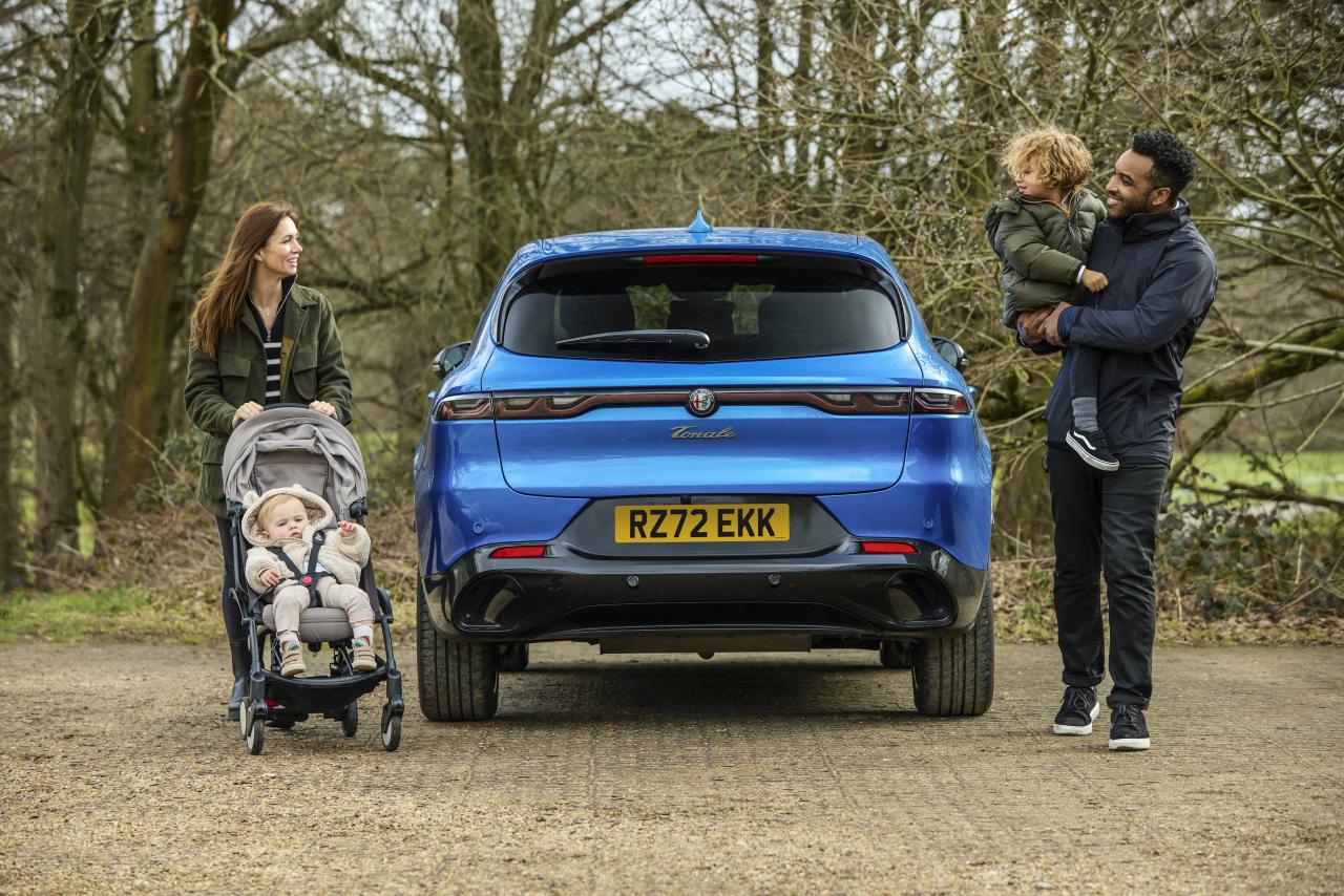 ALFAROMEOTONALEEDIZIONEBAMBINI(12).thumb.jpg.28442c5b78d2aecd4b91e72013c6cc6e.jpg