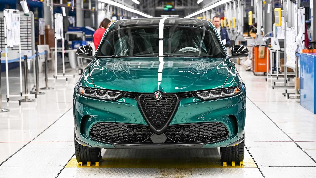 alfa-romeo-tonale-la-versione-per-gli-usa(1).thumb.jpg.b383d0c58ca9b9fa53b70bb475f54a7d.jpg
