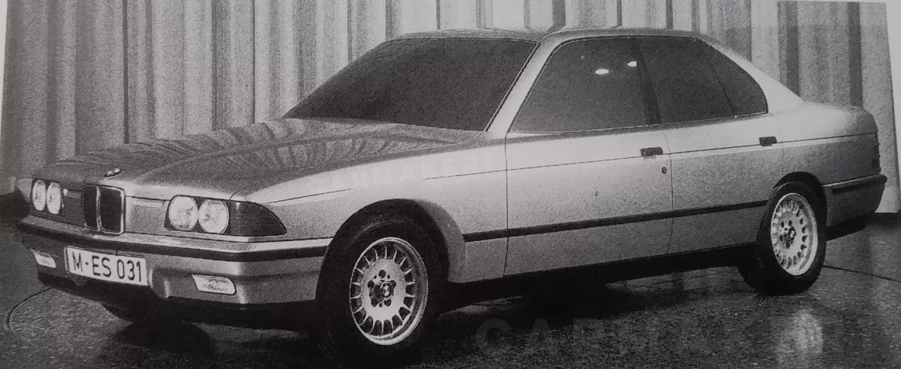 BMW_E34_maquette_ES031_1983_front.thumb.jpg.4bec3ba822886ae45fc824d0fc563dd2.jpg