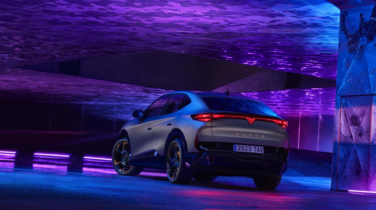 CUPRA-Tavascan_02_HQ-min.thumb.JPG.e20f86f9f09a4b1ce73d86a5a7e378ea.JPG