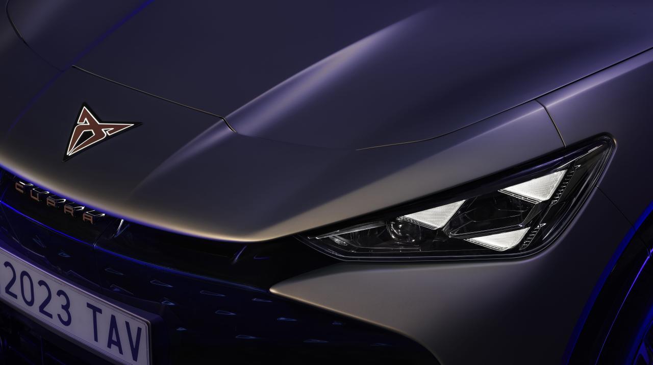 CUPRA-Tavascan_08_HQ-min.thumb.JPG.89cee33940796554300908d6a720947d.JPG
