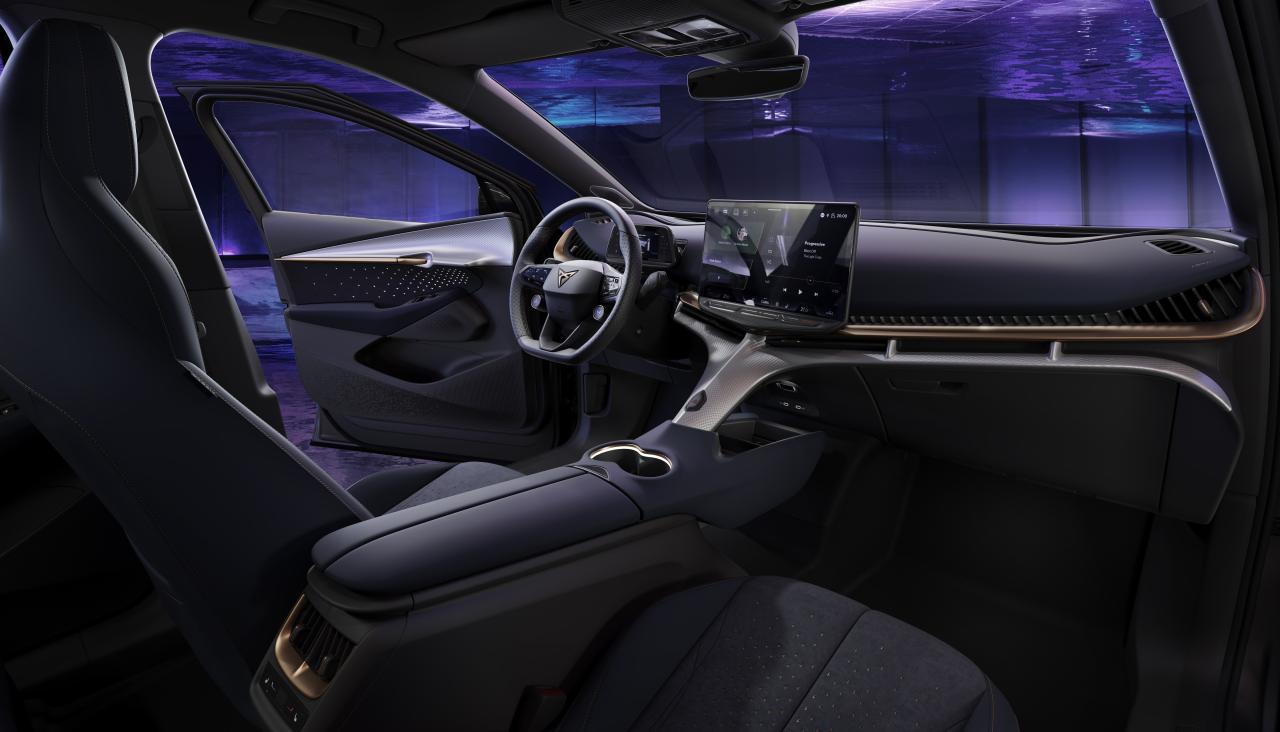 CUPRA-Tavascan_20_HQ-min.thumb.jpg.dd27adee119b4377ef8149cac04616ac.jpg