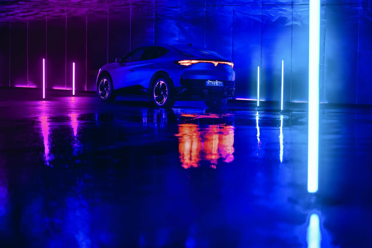 CUPRA-Tavascan_22_HQ-min.thumb.jpg.455211d6bfafc24c19015965a50aa4f7.jpg