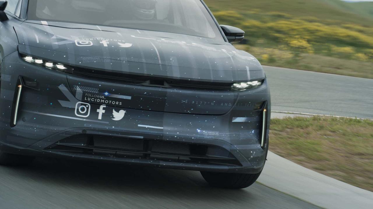 lucid-air-gravity.thumb.jpg.ef6db8a6b6e7a9935ecd14c7444559c1.jpg