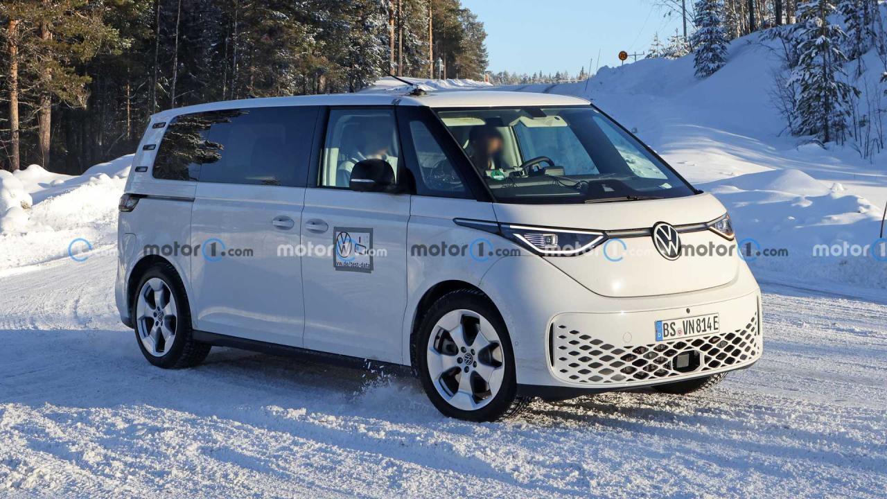 vw-id.-buzz-lwb-new-spy-photo (4).jpg