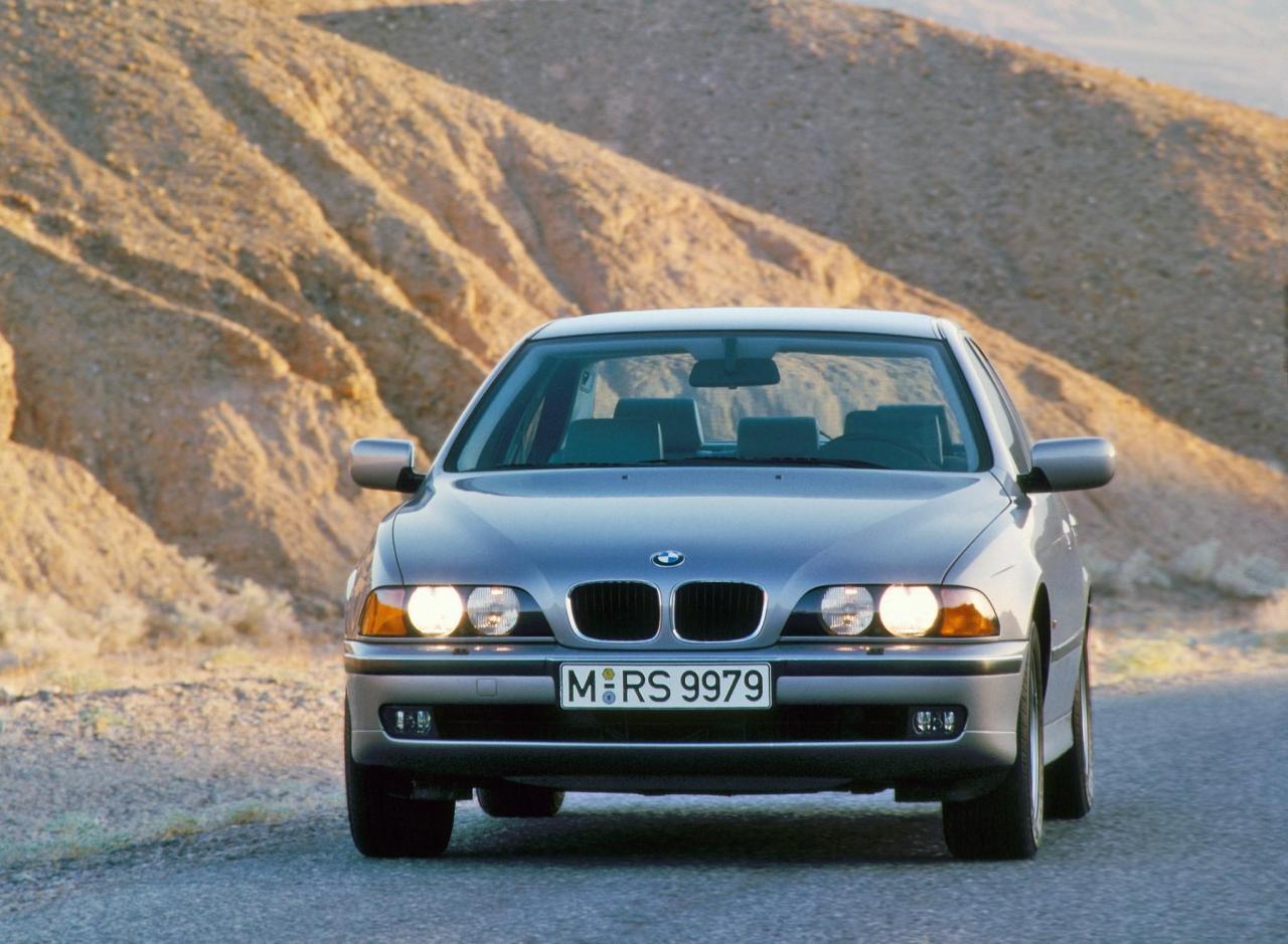 P90504618_lowRes_bmw-5-series-sedan-e.thumb.jpg.32047e9245d246d19cd6fa58ccd5c11e.jpg