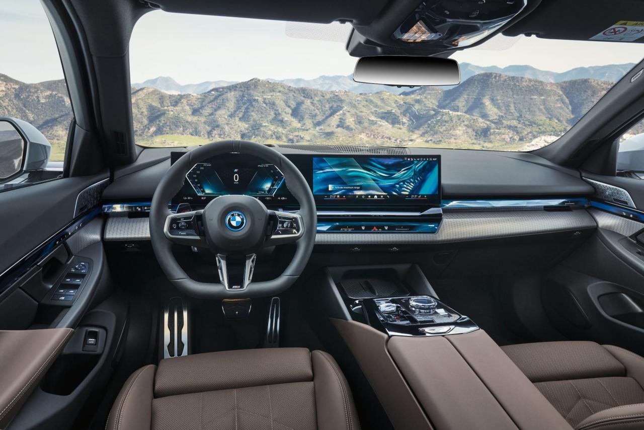 P90505128_lowRes_the-new-bmw-i5-edriv.thumb.jpg.ba5e518a046f4780dcc0a1b711f57c8f.jpg